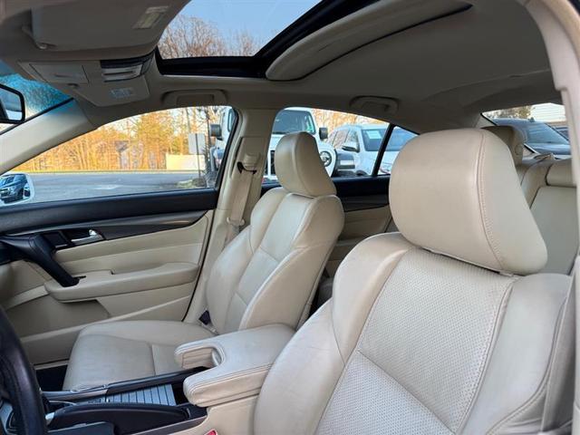 Photo of 2014 Bellanova White Pearl Acura TL