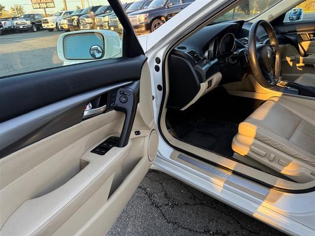 Photo of 2014 Bellanova White Pearl Acura TL
