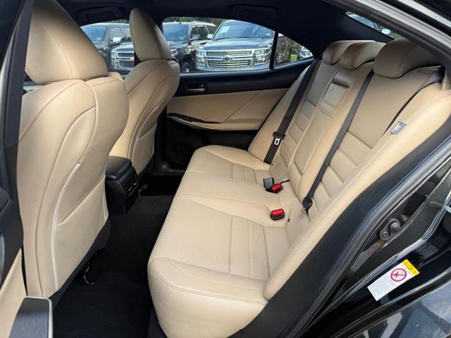 Photo of 2019 Black Lexus IS 300