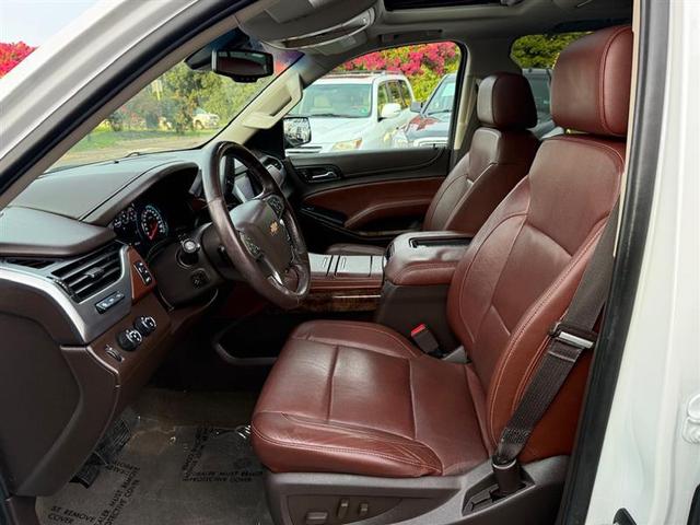Photo of 2017 White Chevrolet Tahoe