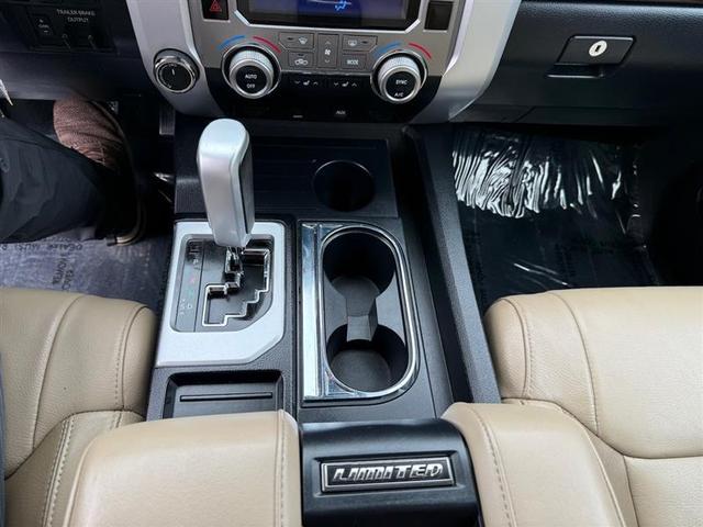 Photo of 2018 Midnight Black Metallic Toyota Tundra