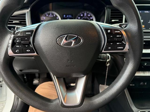 Photo of 2018 Quartz White Pearl Hyundai SONATA