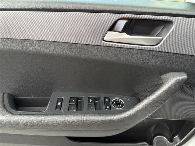 Photo of 2018 Quartz White Pearl Hyundai SONATA