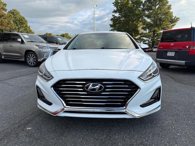 Photo of 2018 Quartz White Pearl Hyundai SONATA