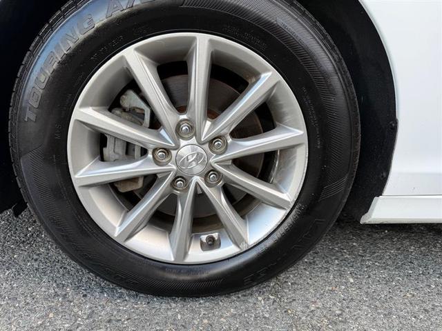 Photo of 2018 Quartz White Pearl Hyundai SONATA