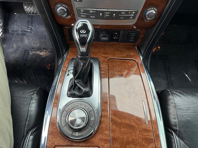 Photo of 2019 Black INFINITI QX80