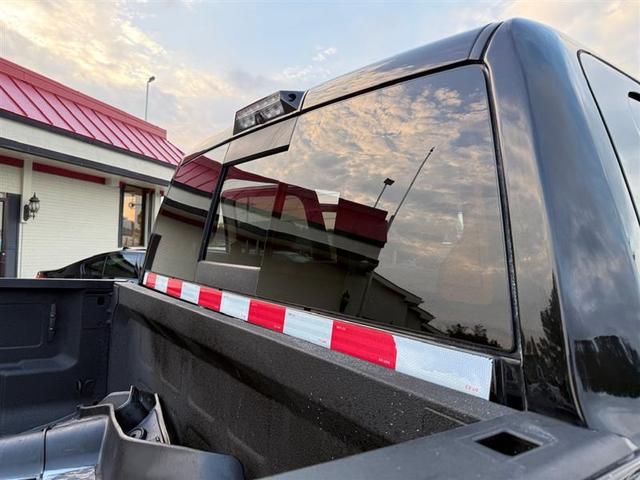 Photo of 2019 Diamond Black Crystal Pearlcoat RAM 3500
