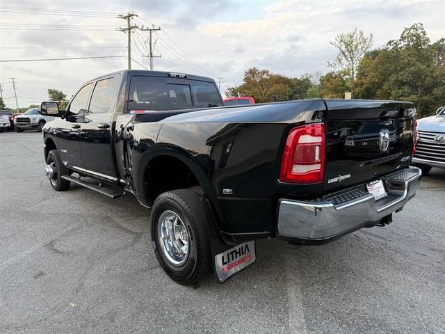 Photo of 2019 Diamond Black Crystal Pearlcoat RAM 3500