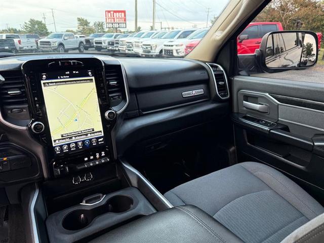 Photo of 2019 Diamond Black Crystal Pearlcoat RAM 3500