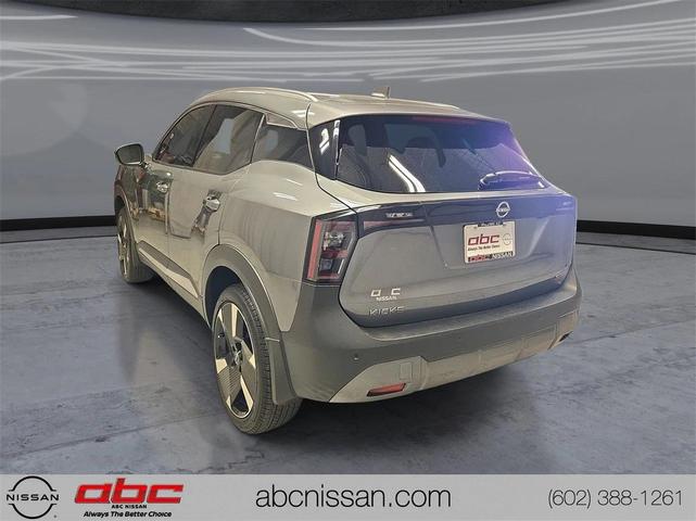 Photo of 2025 Gun Metallic Nissan Kicks