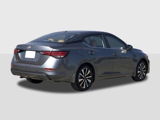 Photo of 2025 Gun Metallic Nissan Sentra