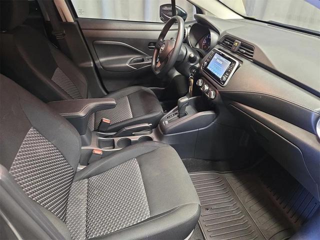 Photo of 2024 Gun Metallic Nissan Versa