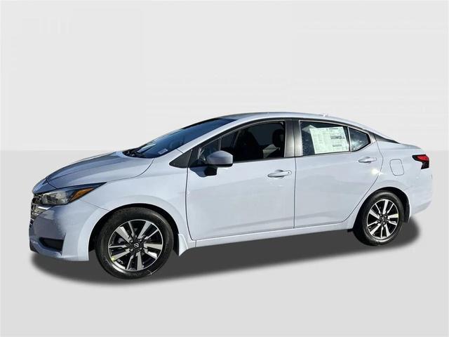 Photo of 2025 KCH Gray SKY P Nissan Versa