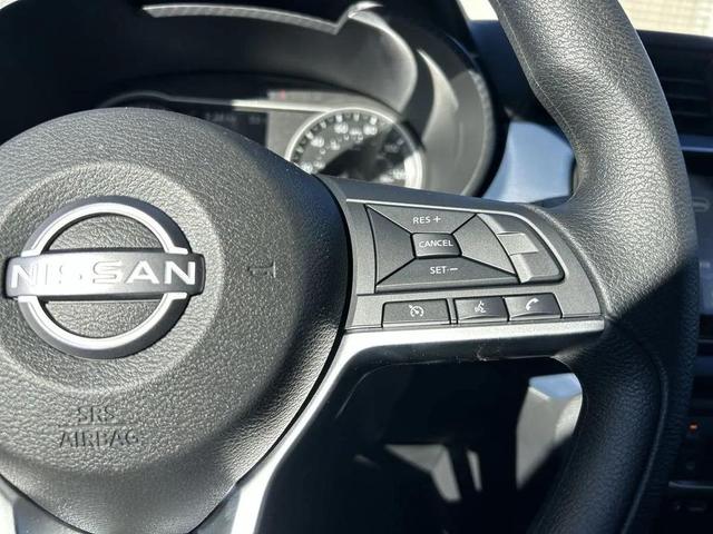 Photo of 2025 KCH Gray SKY P Nissan Versa
