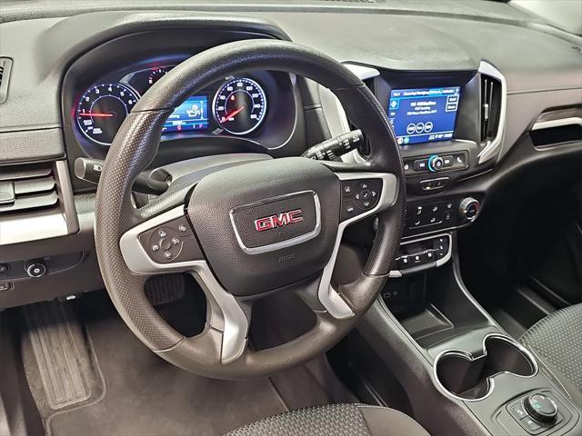 Photo of 2024 Summit White GMC Terrain