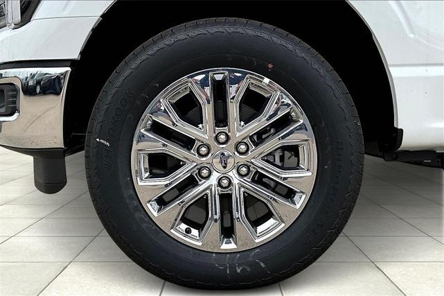 Photo of 2025 Oxford White Ford F-150
