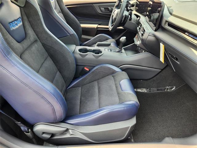 Photo of 2025 Blue Ford Mustang