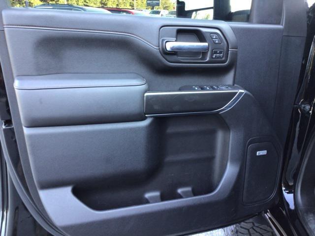 Photo of 2021 Onyx Black GMC Sierra 2500