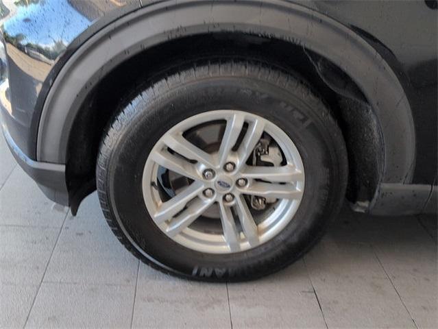 Photo of 2020 Black Ford Explorer