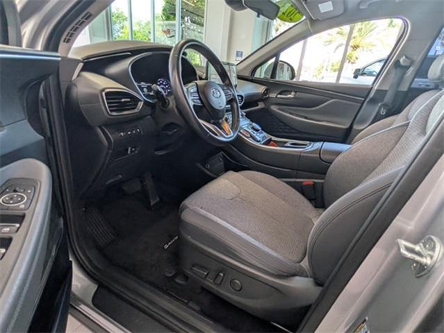 Photo of 2023 Shimmering Silver Pearl Hyundai SANTA FE