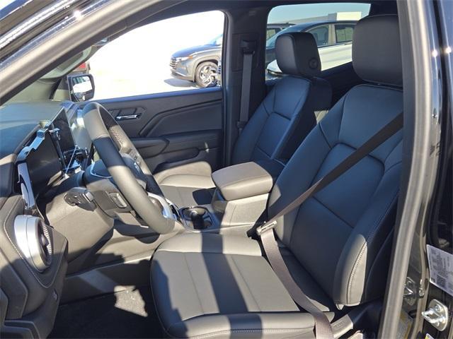 Photo of 2025 Black Chevrolet Colorado