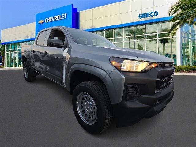 Photo of 2025 Sterling Gray Metallic Chevrolet Colorado