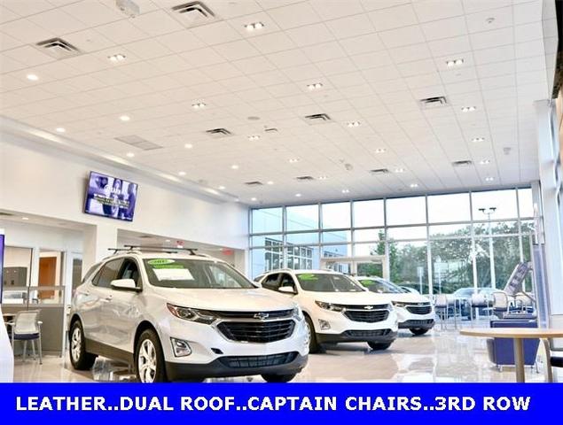 Photo of 2021 Summit White Chevrolet Traverse