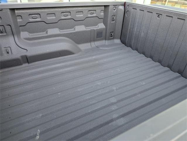 Photo of 2025 Radiant Red Chevrolet Colorado