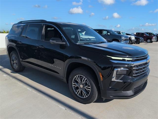 Photo of 2026 Mosaic Black Metallic Chevrolet Traverse