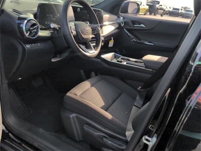 Photo of 2026 Mosaic Black Metallic Chevrolet Equinox