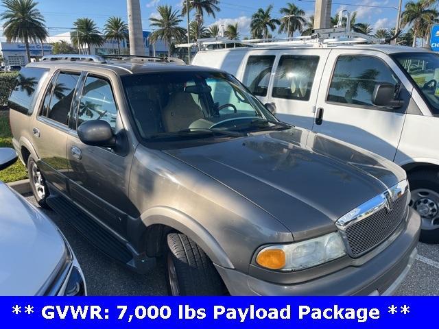 2002 Lincoln Navigator