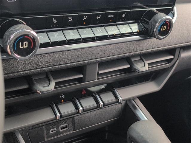 Photo of 2026 Black Chevrolet Colorado