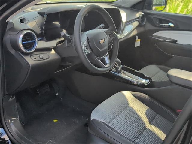 Photo of 2025 Mosaic Black Metallic Chevrolet Trax