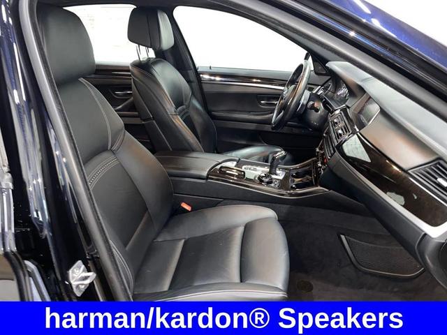 Photo of 2016 Imperial Blue Metallic BMW 550