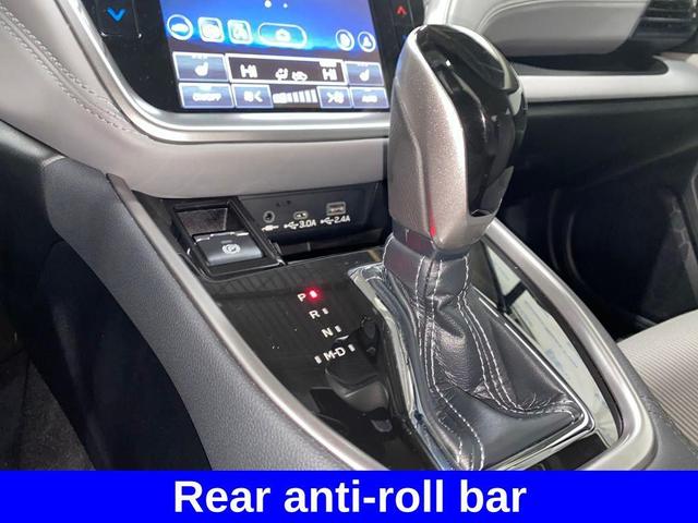 Photo of 2024 Crystal White Pearl Subaru Legacy