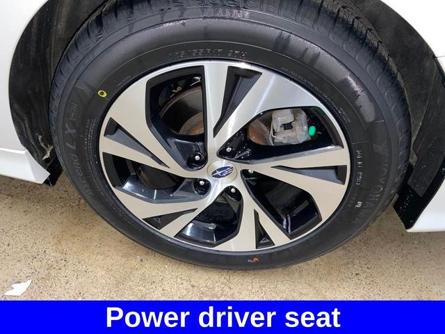 Photo of 2024 Crystal White Pearl Subaru Legacy