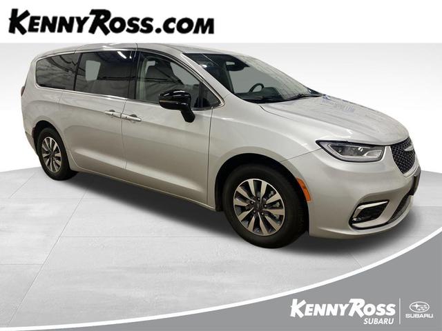 2024 Chrysler Pacifica Hybrid