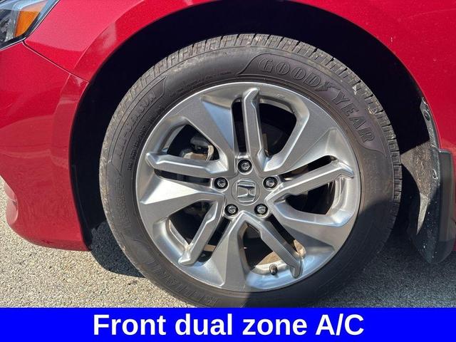 Photo of 2018 Radiant Red Metallic Honda Accord