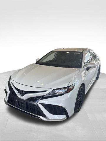 Photo of 2023 Ice Toyota Camry