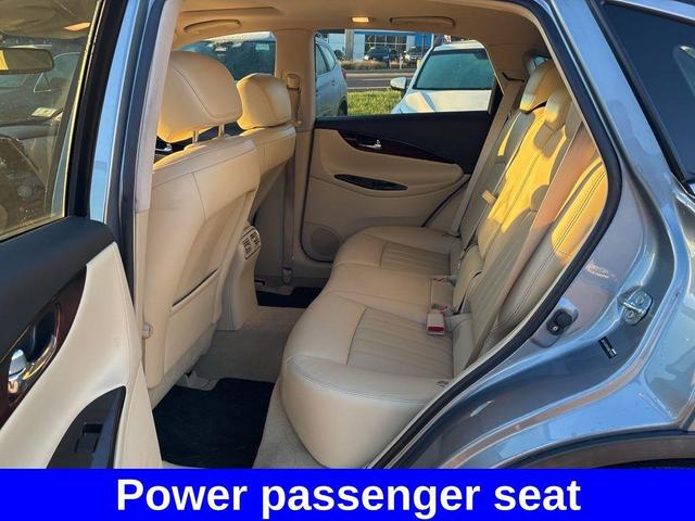 Photo of 2016 Hagane Blue INFINITI QX50