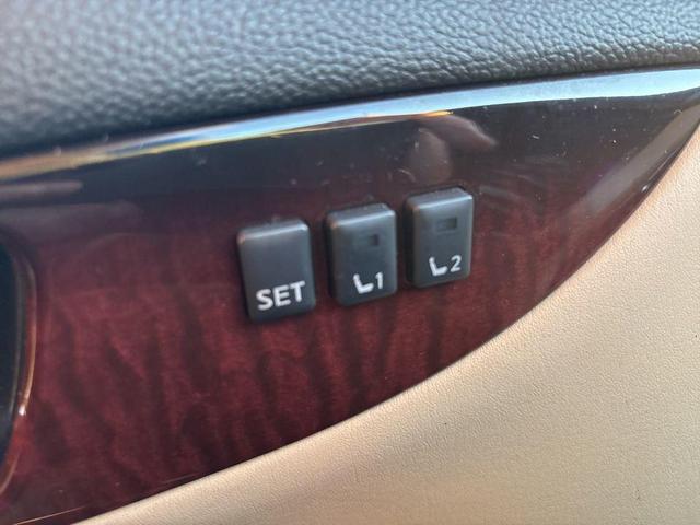 Photo of 2016 Hagane Blue INFINITI QX50