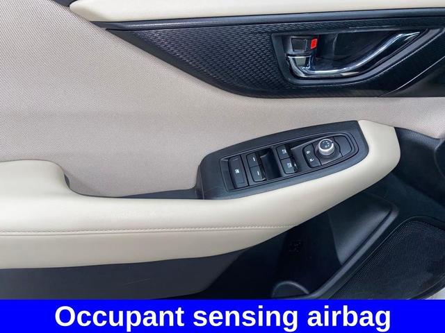 Photo of 2020 Crystal White Pearl Subaru Legacy