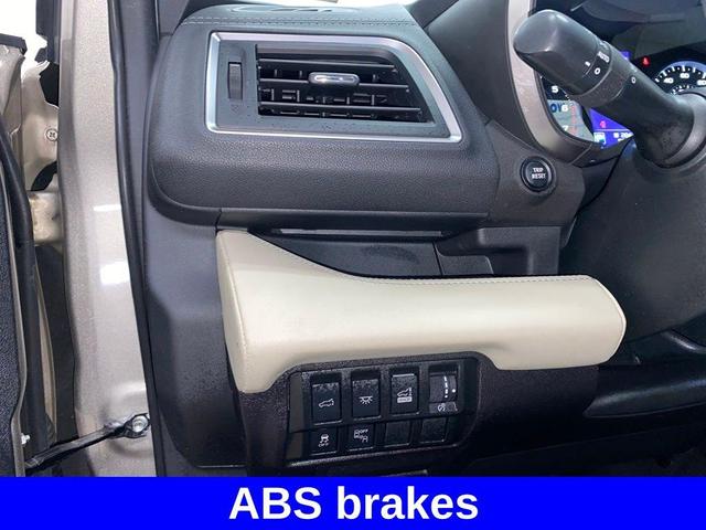 Photo of 2020 Tungsten Metallic Subaru Ascent