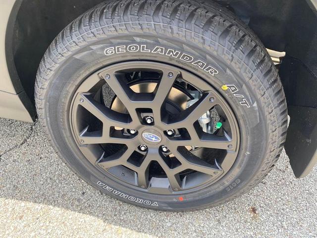 Photo of 2025 Crystal White Pearl Subaru Crosstrek