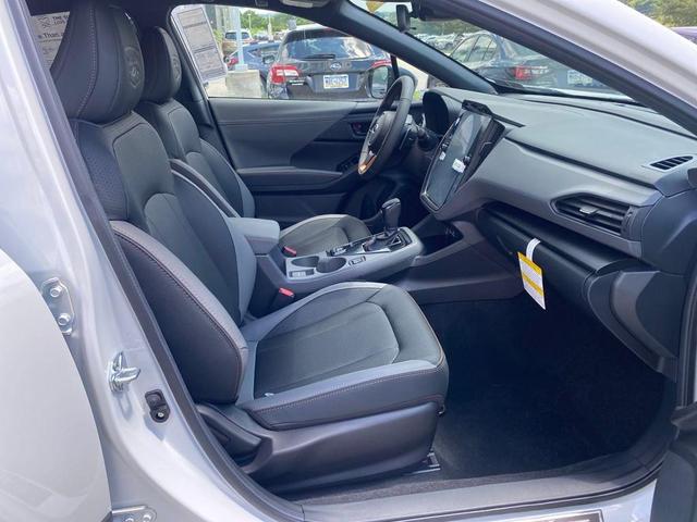 Photo of 2025 Crystal White Pearl Subaru Crosstrek