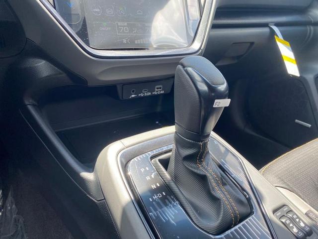 Photo of 2025 Crystal White Pearl Subaru Crosstrek