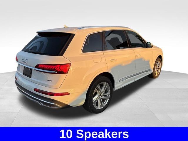 Photo of 2023 Carrara White Audi Q7