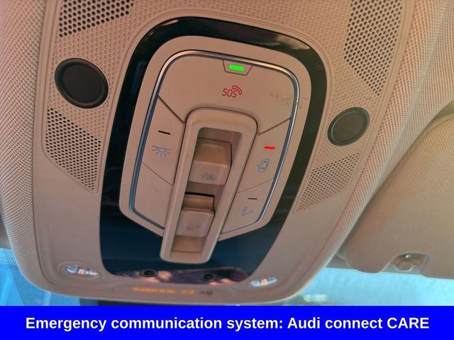 Photo of 2023 Carrara White Audi Q7