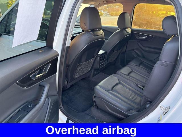 Photo of 2023 Carrara White Audi Q7