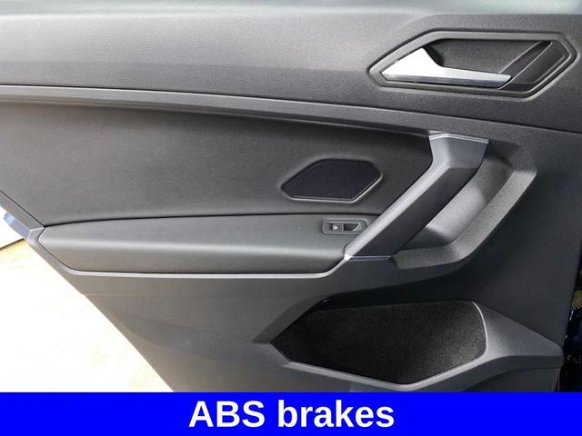 Photo of 2020 Silk Blue Metallic Volkswagen Tiguan
